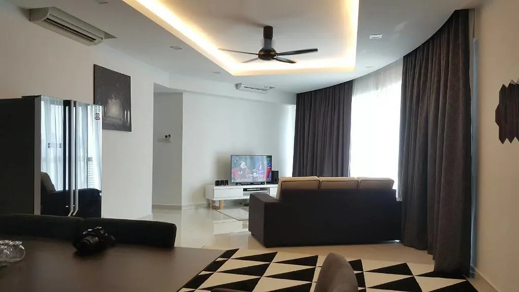 Dream Home & Castle In The Sky Hostel Kuala Lumpur