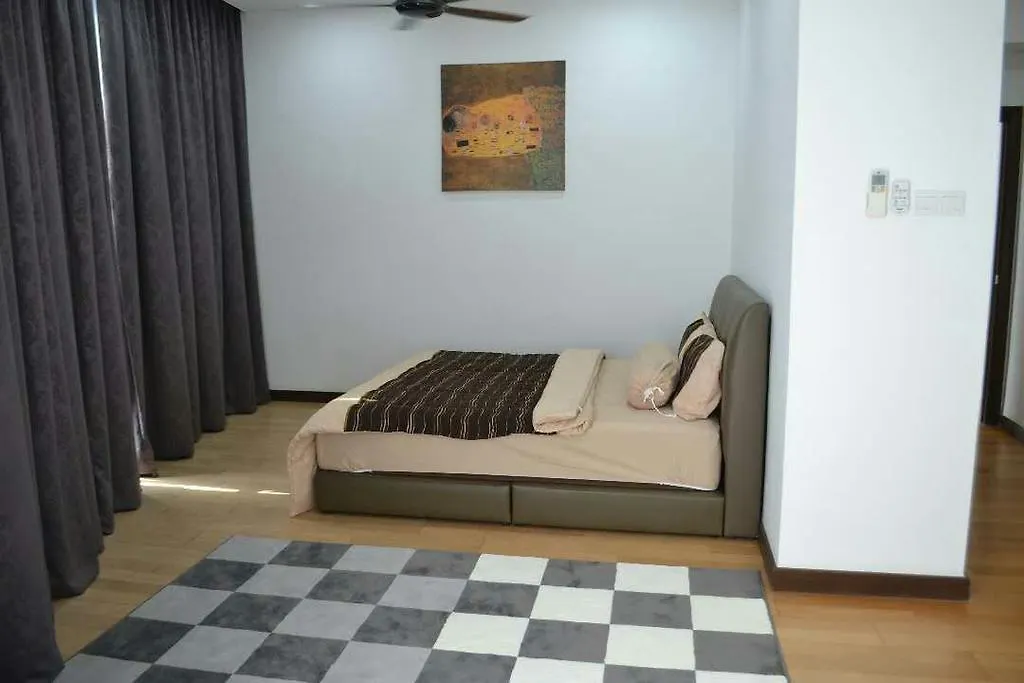Dream Home & Castle In The Sky Hostel Kuala Lumpur