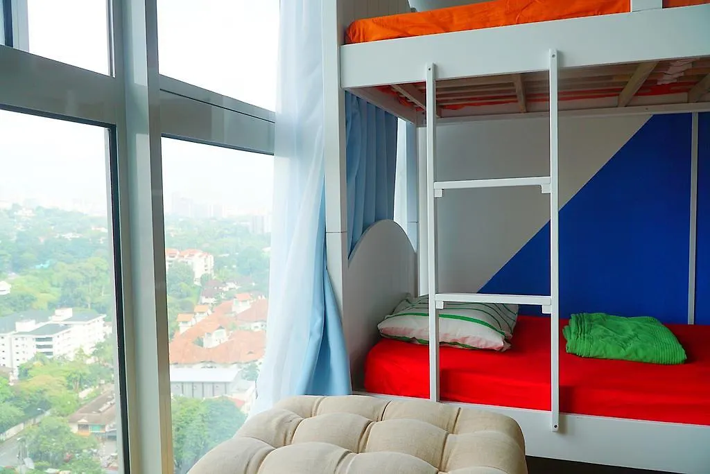 Dream Home & Castle In The Sky Hostel Kuala Lumpur