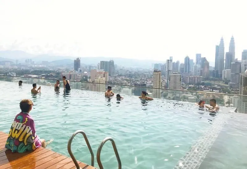 Dream Home & Castle In The Sky Hostel Kuala Lumpur